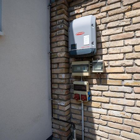 Jokai Apartman Dunafoldvar Exterior foto
