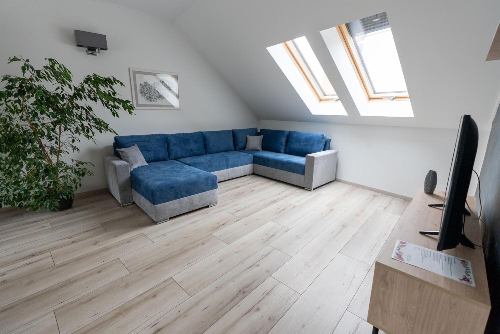 Jokai Apartman Dunafoldvar Exterior foto
