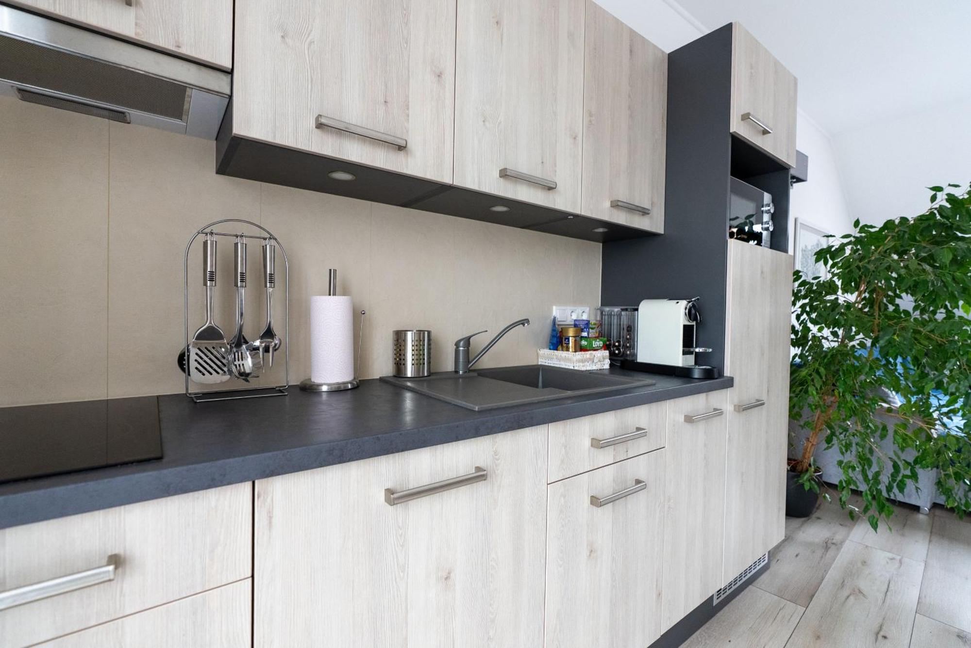 Jokai Apartman Dunafoldvar Exterior foto