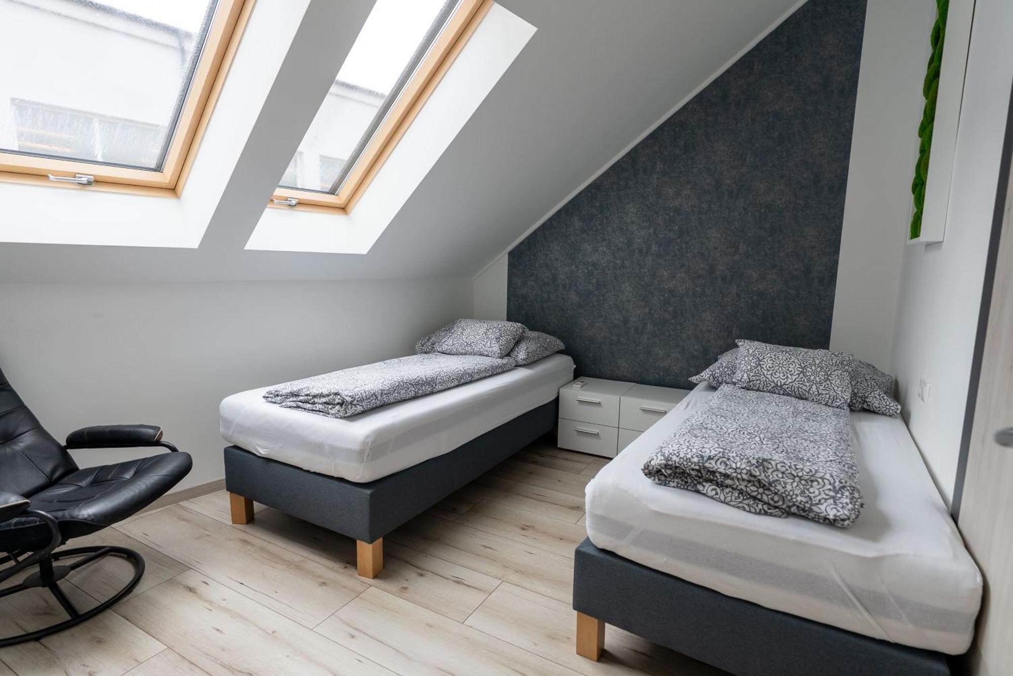 Jokai Apartman Dunafoldvar Exterior foto